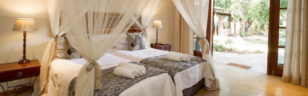Bayete Guest Lodge วิกตอเรียฟอลส์ ภายนอก รูปภาพ