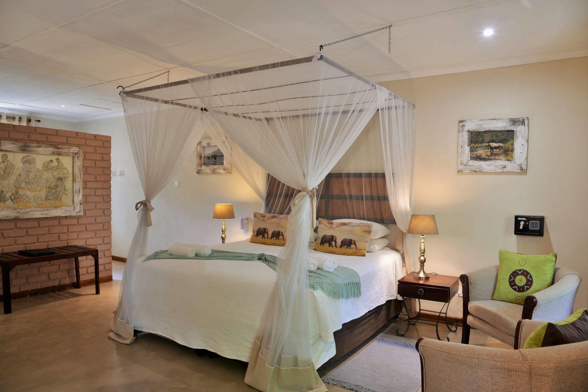 Bayete Guest Lodge วิกตอเรียฟอลส์ ภายนอก รูปภาพ